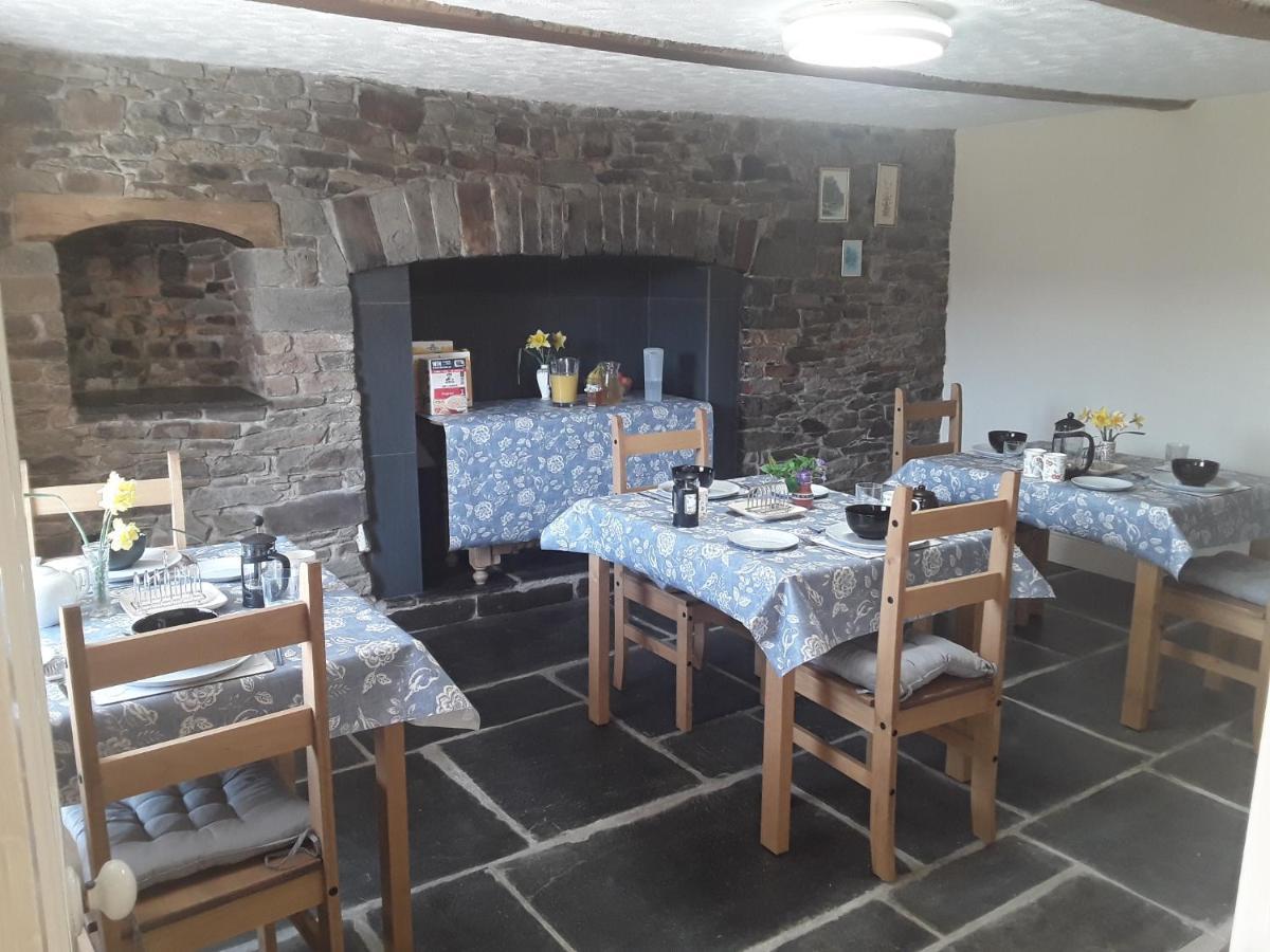 Sharlands Farm Bed And Breakfast Bude Εξωτερικό φωτογραφία